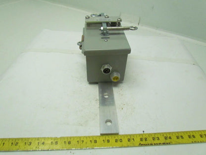 CMH Industries 1760-5VX Andon Pull Box CMH 42595 w/ clear lens New