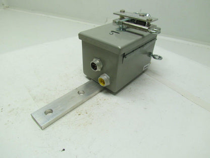CMH Industries 1760-5VX Andon Pull Box CMH 42595 w/ clear lens New
