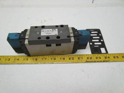 SMC Syndevco VSS8-8-FG-D-3EZ-V1 4/5 Port Solenoid Valve New
