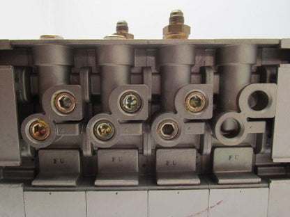 SMC Syndevco Series VSS8-8 Pneumatic manifold