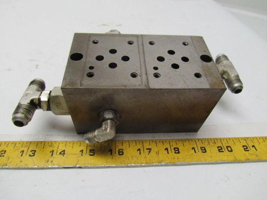 Vickers DGMS-3-2E-10-S 2 station hydraulic subplate port size SAE 3/4-16 UNF-2B