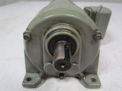 Fuji SSG202P20 Foot mount Gear motor .27HP 230-460V 75-90 Output RpM