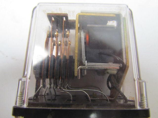 Struthers Dunn 219BBX231 Electric Relay 100V Contacts 120VAC 10A-24VDC 10A