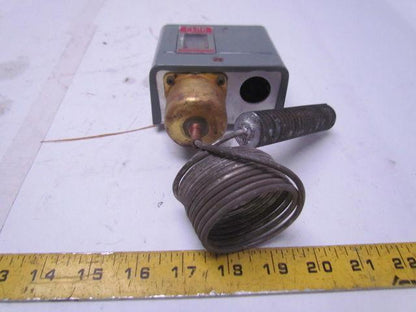 Penn 2800 Series 270 single pole close hi temp controller 15/55F Range