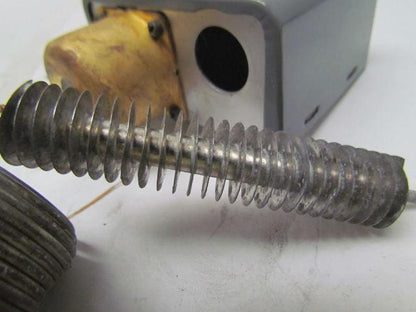 Penn 2800 Series 270 single pole close hi temp controller 15/55F Range