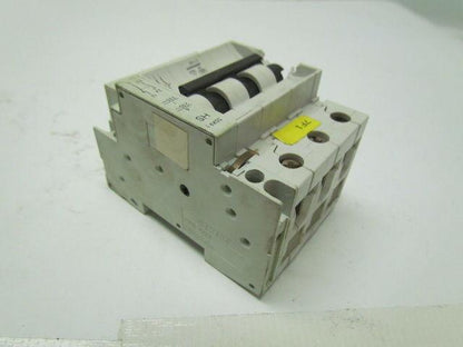 SIEMENS 5SX2 B40 40A 3 pole circuit breaker