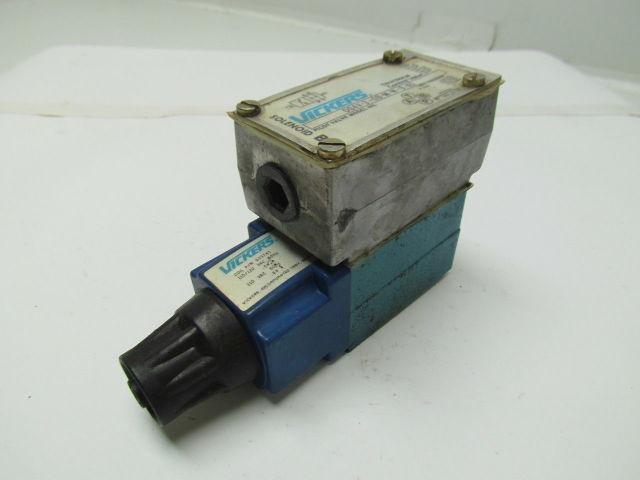 Vickers DG4V-3-OB-M-W-B-40 Solenoid Operated Directional Control Valve