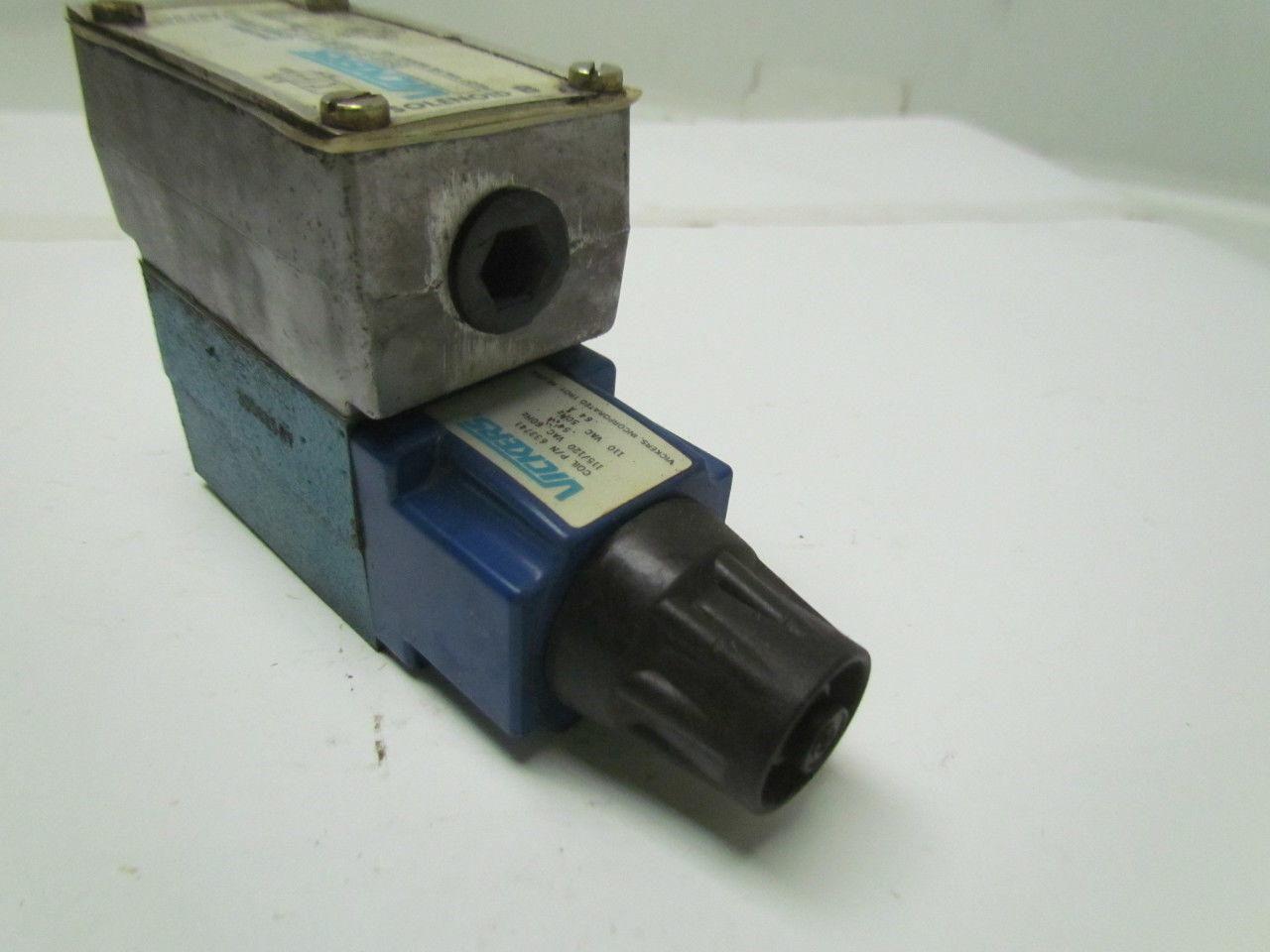 Vickers DG4V-3-OB-M-W-B-40 Solenoid Operated Directional Control Valve