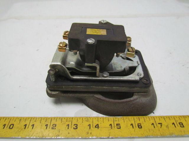 Sylvania 4A10N Type C Heavy Duty Push Button Run w/ Safety Guard Electric