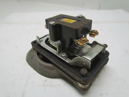 Sylvania 4A10N Type C Heavy Duty Push Button Run w/ Safety Guard Electric