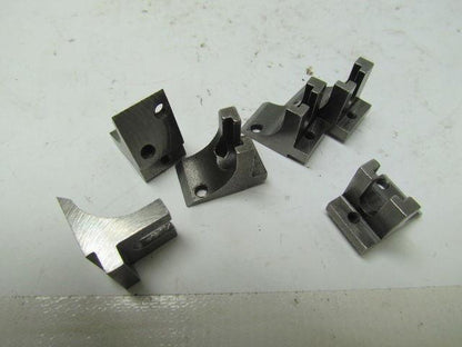 EW432 FD Dog Shnk F/TP Edg Sewing Machine Part