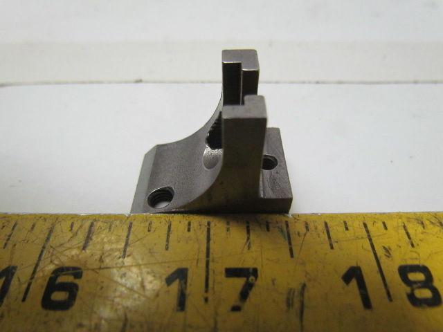 EW432 FD Dog Shnk F/TP Edg Sewing Machine Part