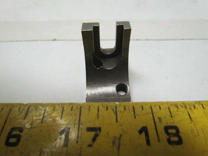 EW432 FD Dog Shnk F/TP Edg Sewing Machine Part