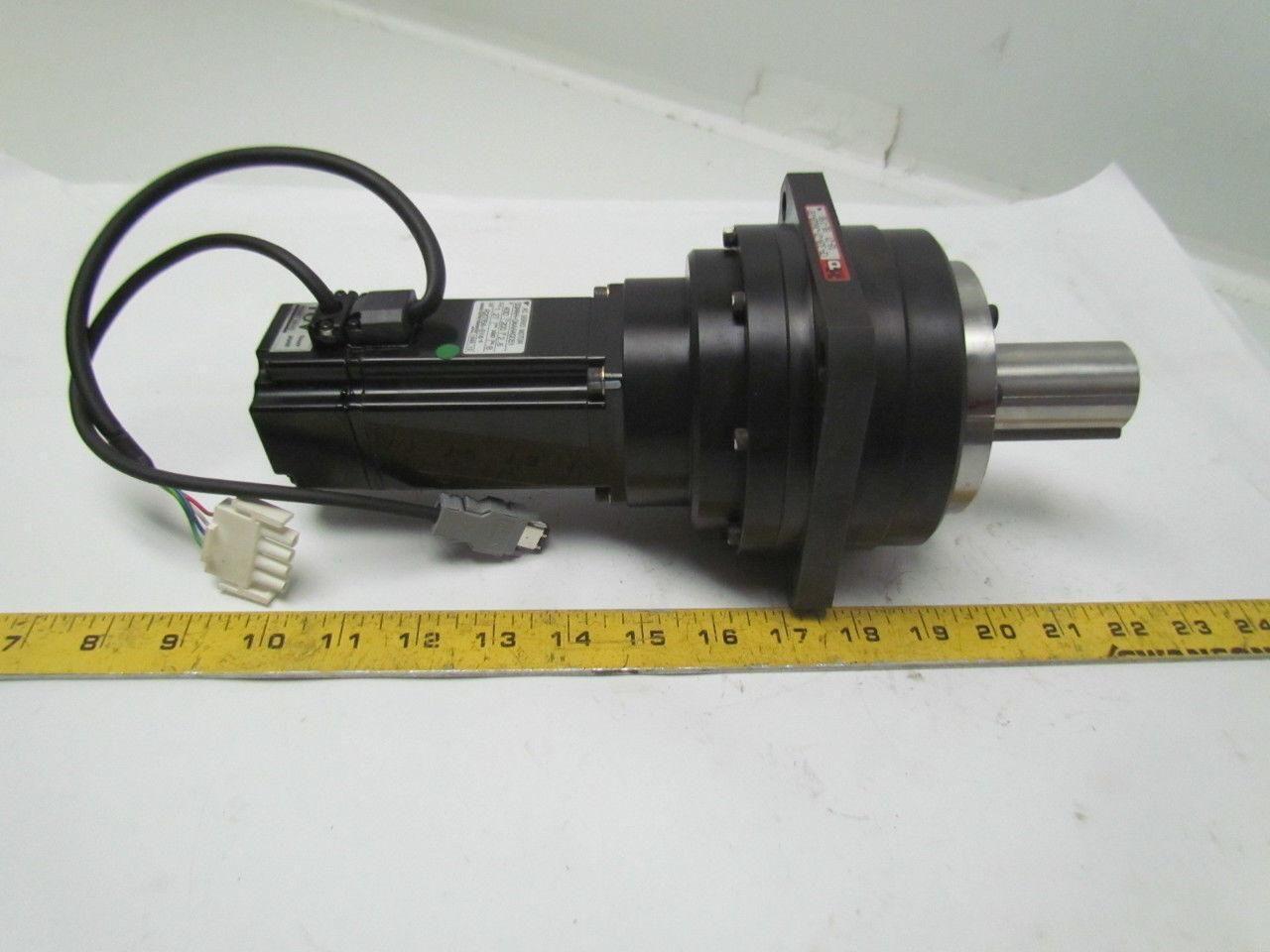Yaskawa SGMAH-04AAAGC61 AC Servo Motor 400W 200V 3 Phase 3000RPM