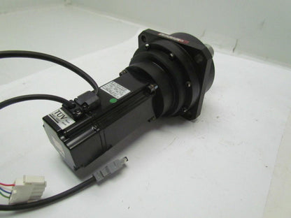 Yaskawa SGMAH-04AAAGC61 AC Servo Motor 400W 200V 3 Phase 3000RPM