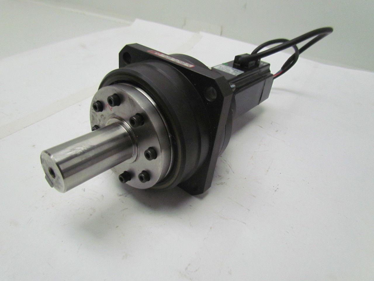 Yaskawa SGMAH-04AAAGC61 AC Servo Motor 400W 200V 3 Phase 3000RPM