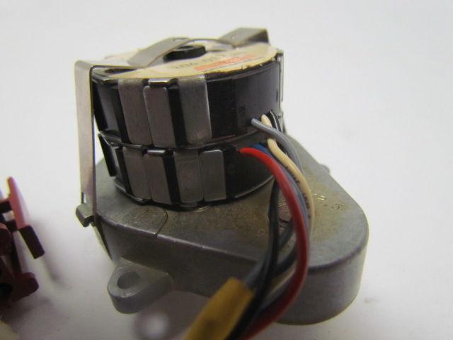 SAIA UBD2L12A11CLZ10 Stepper rotary motor w/ motor gearbox
