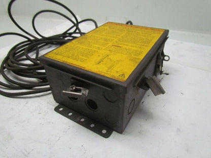 STI Scientific Technologies MS4328B-2 2 Light Curtain Controller 115VAC w/ Cords