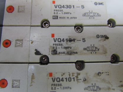SMC VQ4000 Solenoid Valve assembly