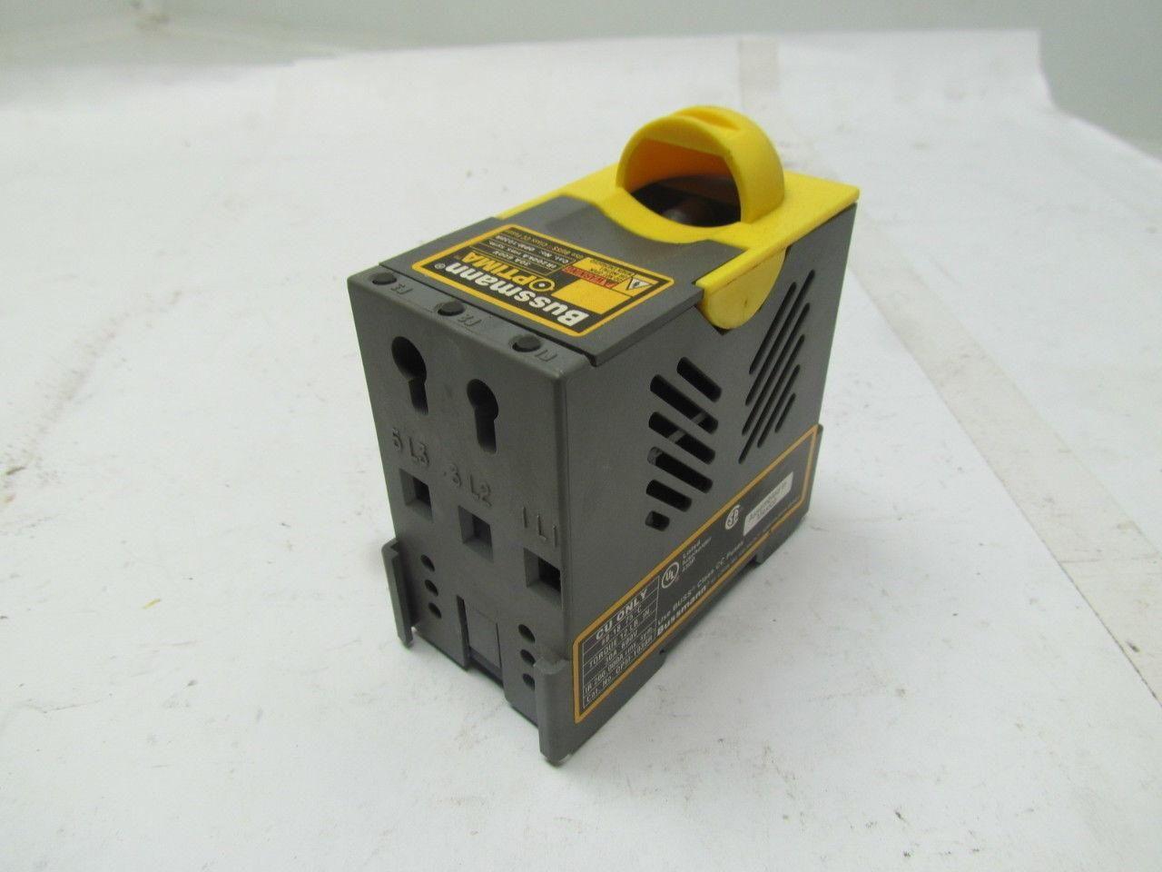 Bussmann Optima IR200kA/OPM1038R 3 Pole class CC Fuse Holder 30A 600V