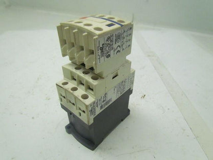 Schneider CAD50 BD Control relay 600V telemecanique 10Amp 24VDC