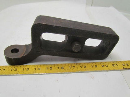 International 3870338C1 K10F Front left hand shackle axle bracket