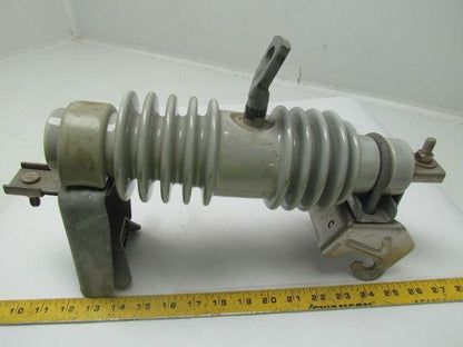 Joslyn 100/200 A Fuse 300A Blade high voltage arrestor over-head pole top