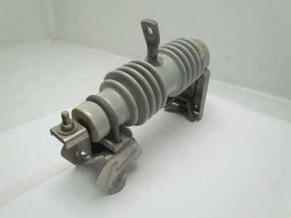 Joslyn 100/200 A Fuse 300A Blade high voltage arrestor over-head pole top