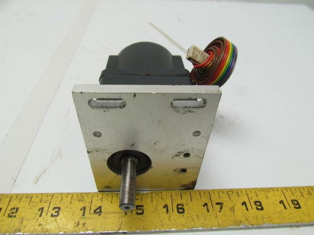 Vexta BL215GD-AF Brushless DC Motor 3000RPM 15W w/2GD30K Gear Head 30:1 Ratio