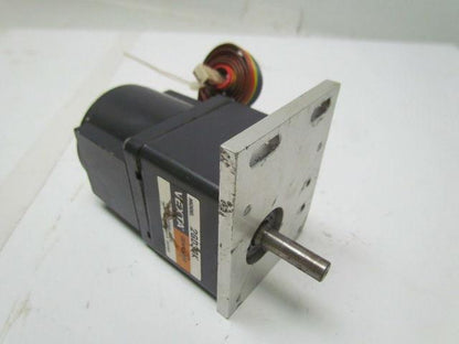 Vexta BL215GD-AF Brushless DC Motor 3000RPM 15W w/2GD30K Gear Head 30:1 Ratio