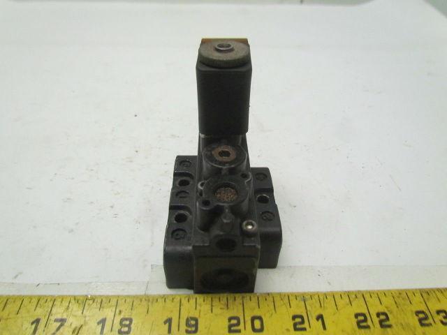 ARO A212SS120A Pneumatic solenoid valve 2 position body ported 1/4"NPTF 120VAC