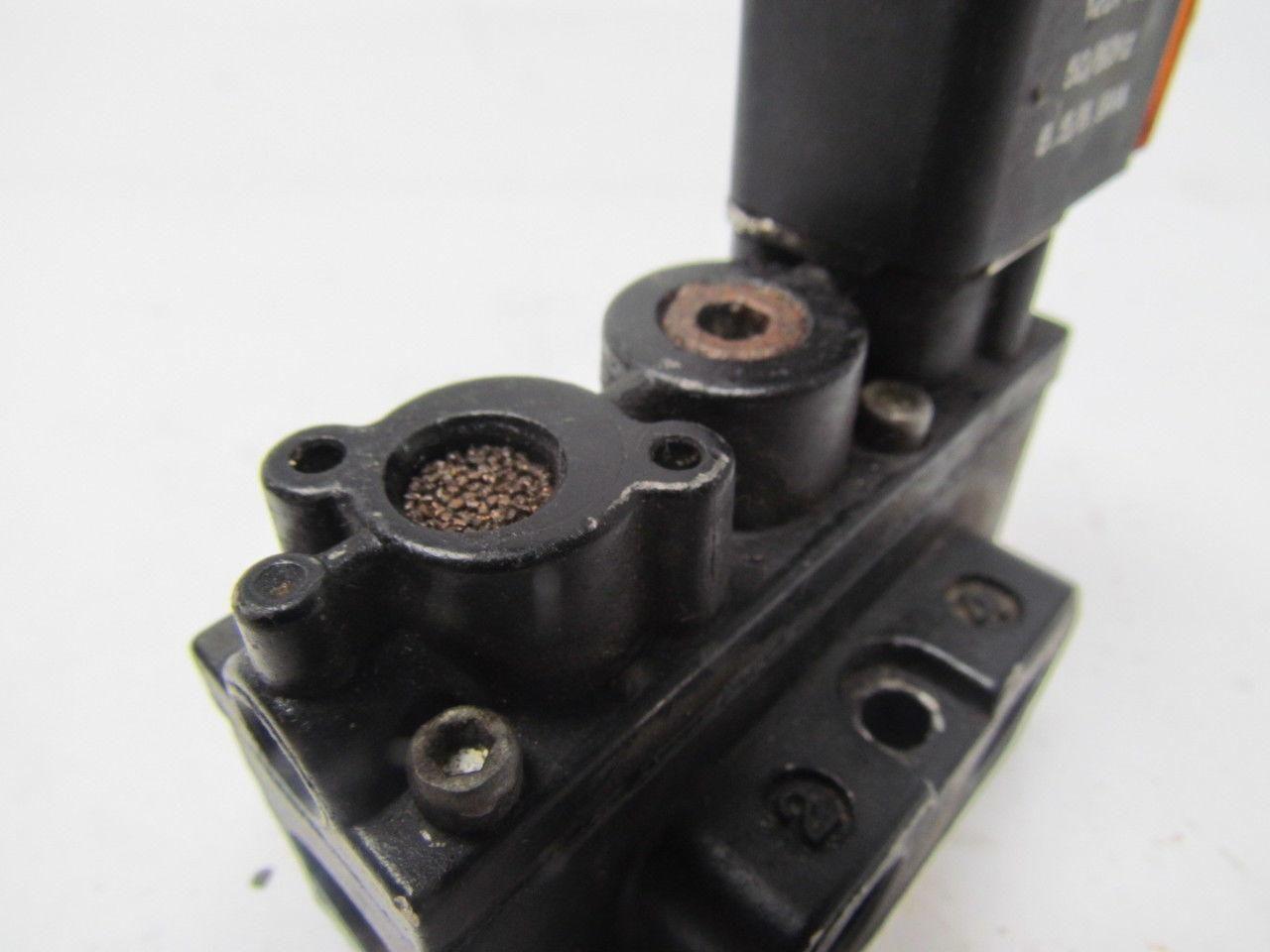 ARO A212SS120A Pneumatic solenoid valve 2 position body ported 1/4"NPTF 120VAC