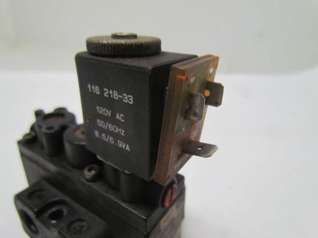 ARO A212SS120A Pneumatic solenoid valve 2 position body ported 1/4"NPTF 120VAC
