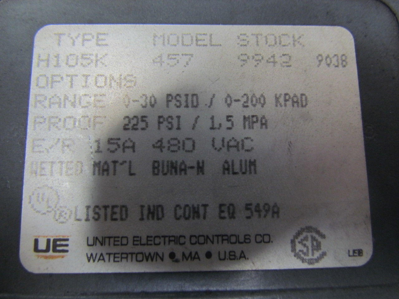 United Electronic Controls H105K-457 Differential Pressure switch 15A 480VAC