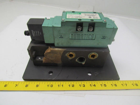 Numatics I24BA43BK/123BA400K Pneumatic solenoid air valve w/manifold 120VAC 06A