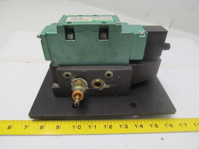 Numatics I24BA43BK/123BA400K Pneumatic solenoid air valve w/manifold 120VAC 06A