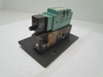 Numatics I24BA43BK/123BA400K Pneumatic solenoid air valve w/manifold 120VAC 06A