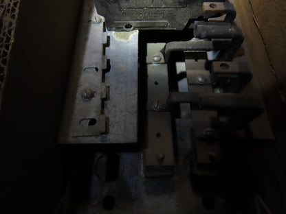 General electric Class CTL CD536629 Panelboard type NLAB Style 1 240Y/120VAC