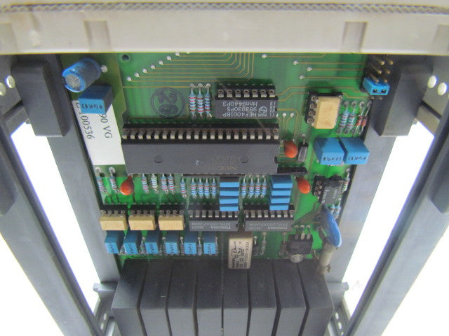 Emhart Warren MeC-022996-6 14" CPU rack w/ boards