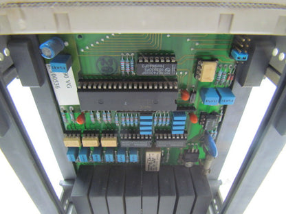 Emhart Warren MeC-022996-6 14" CPU rack w/ boards