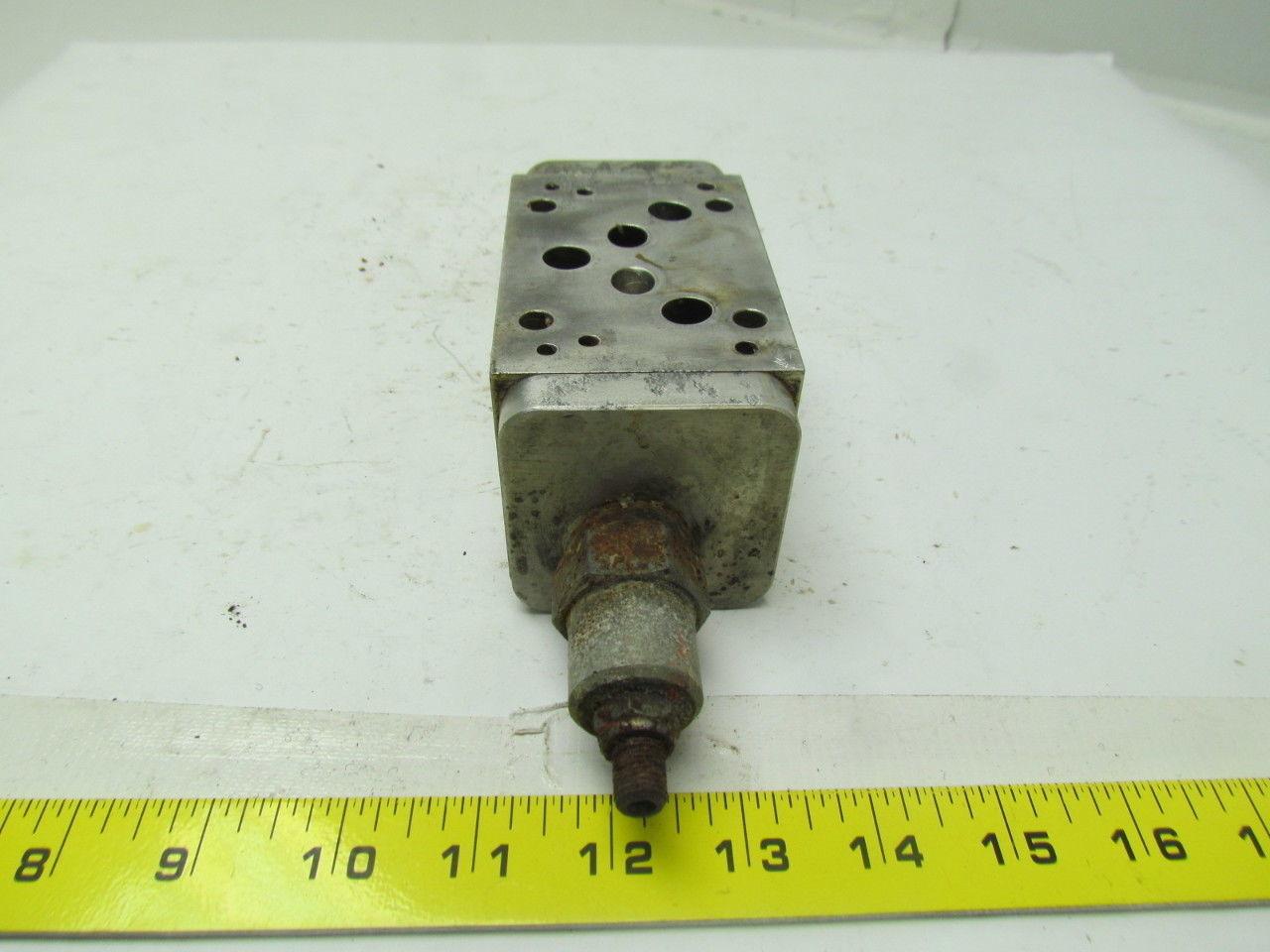 Sun Hydraulics DJY Cartridge Manifold ISO-X&Y Flows into or out of workports A&B