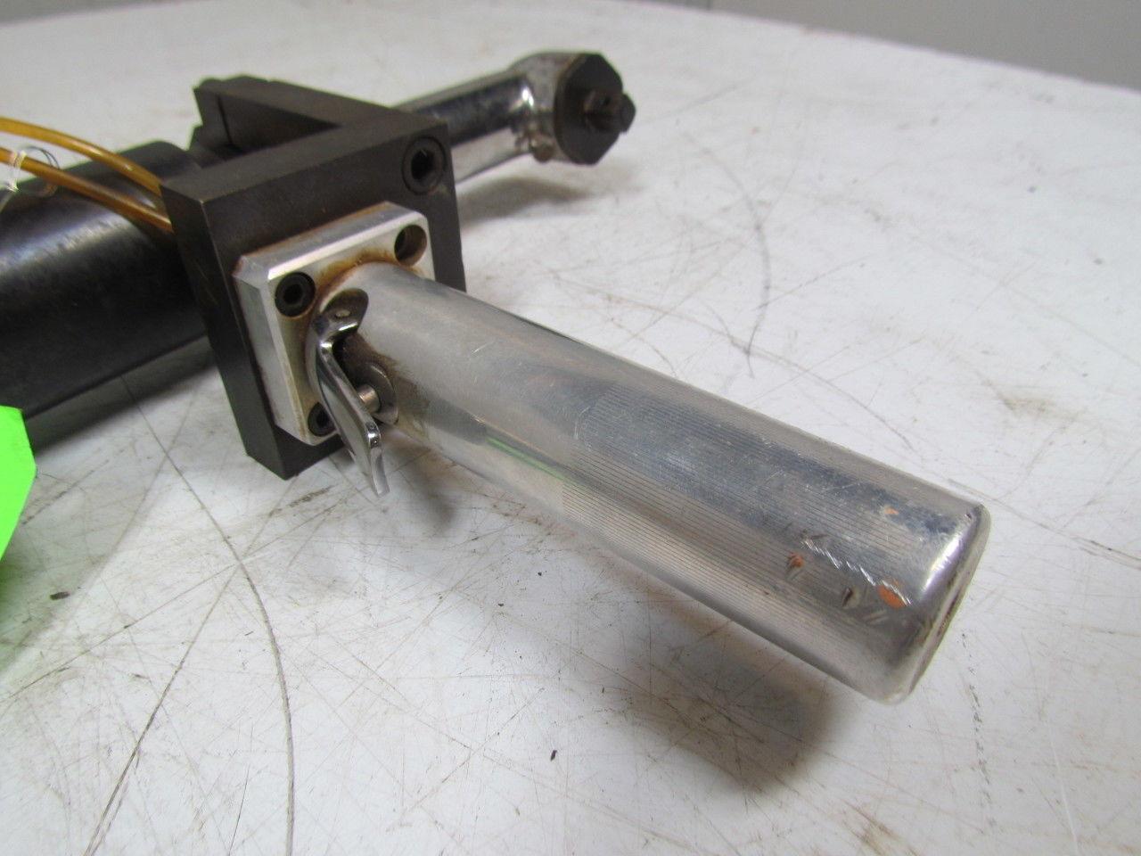 Stanley A40LRA2XXNV-4 1/2"Drive 320 RPM air pneumatic nut runner w/19 Pin Plug