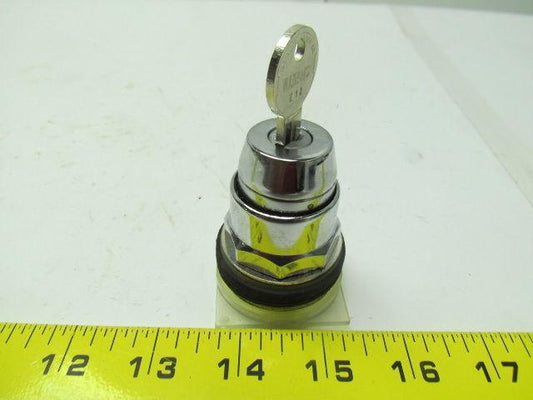 Square D KS11K3E12 Class 9001 Type KS Key operated selector switch