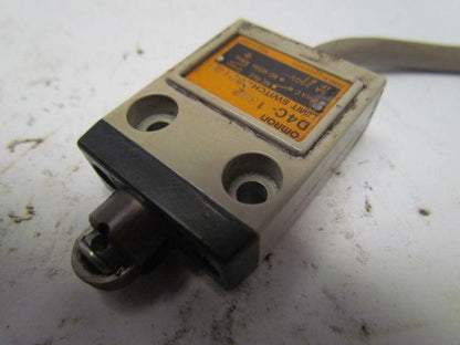 Omron D4C-1302 Enclosed limit switch 5A 250V