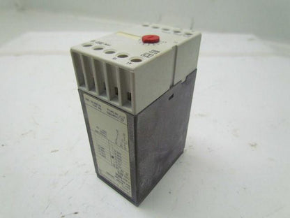 Square D Class 9050 type DED Star delta timer 110VAC 0.5-10 Sec. Adjustable