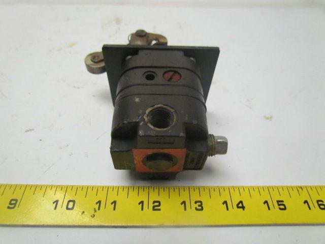Marsh Bellofram 10PL Pneumatic plunger operated regulator 2-60 PSI Range