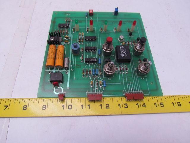 Nordson 310119 Circuit Board for parts only potentiometer screw broken