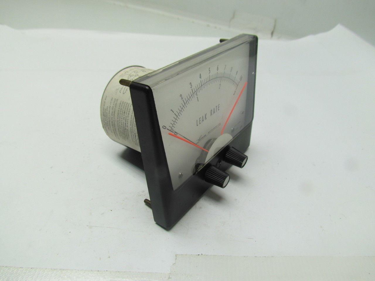 Larson CMC-4.5 Leak Rate Gauge 0-3/10 Leak Rate 117V
