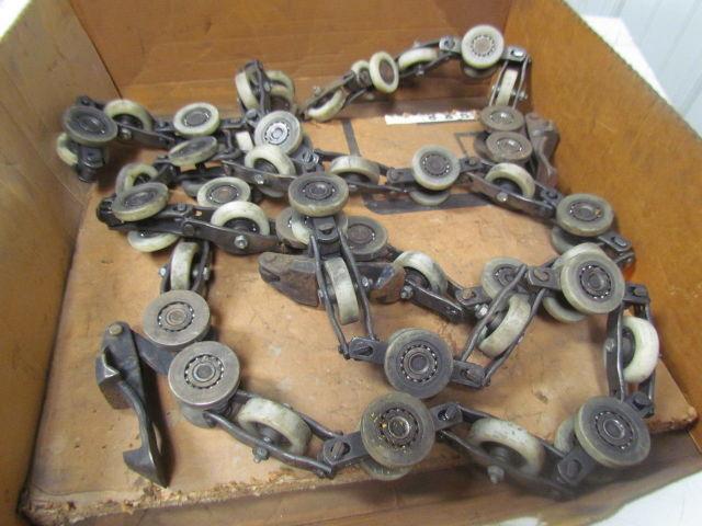 Unibilt 13' Nylon wheel overhead conveyor chain w/3 links part# 20049-1 4" pitch