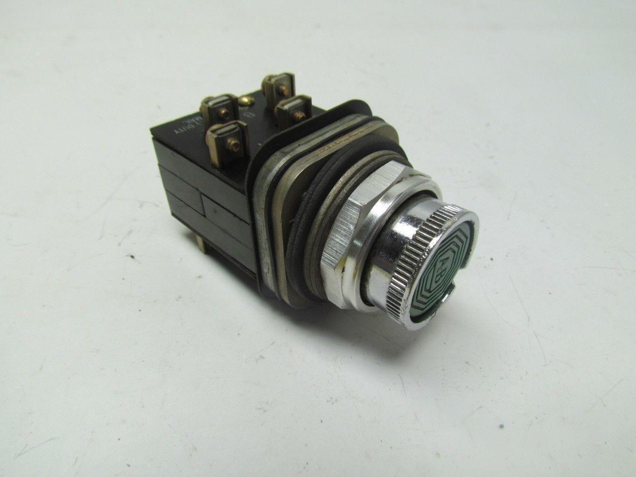 Allen Bradley 800T-KD1 KD1B59 30mm Selector PB Cam w/ 2 Pilot Blocks Green